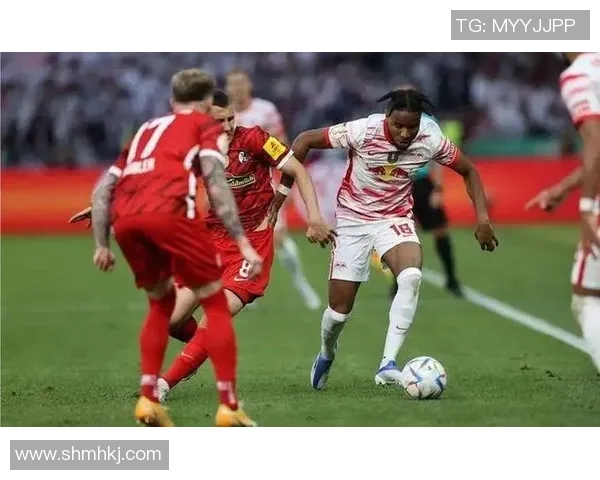 莱比锡红牛主场大胜沙尔克04，取得关键胜利！